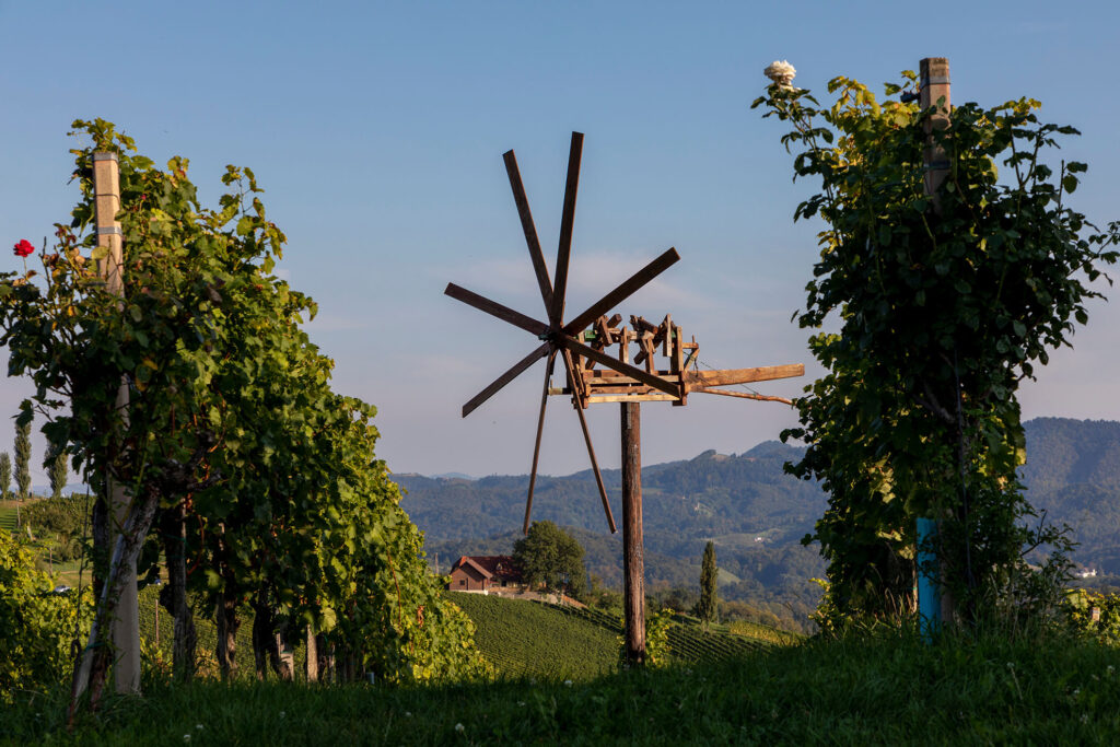 Der Klapotetz – Mehr als ein Windrad: Brauchtum, Handwerk und Symbol der Südsteiermark