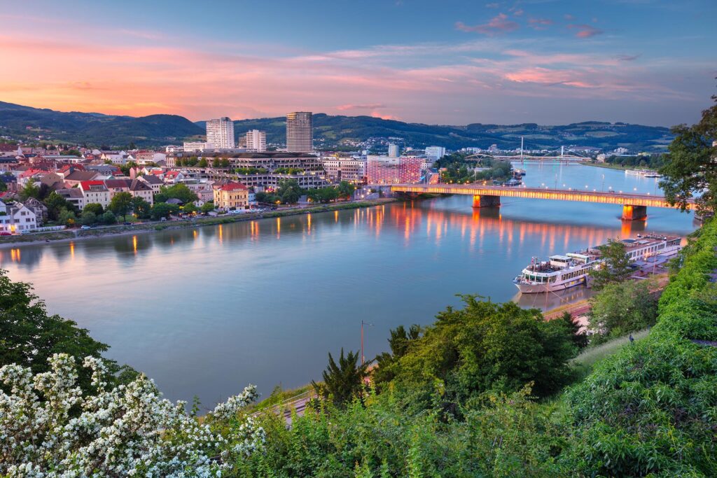 Linz – Die vielseitige Donaustadt zwischen Industrie, Kultur und Zukunft